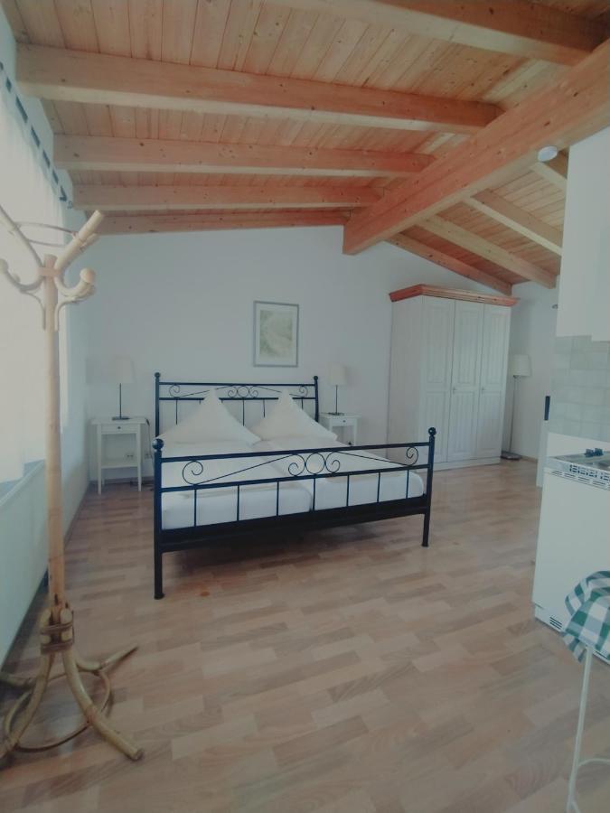 Dorfschaenke Deggendorf Hotel & Apartmenthaus & Biergarten, E-Bike-Verleih Kostenlos Номер фото