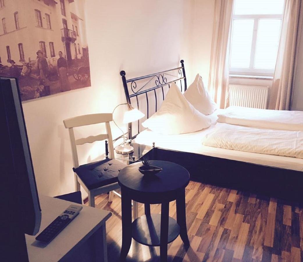 Dorfschaenke Deggendorf Hotel & Apartmenthaus & Biergarten, E-Bike-Verleih Kostenlos Экстерьер фото