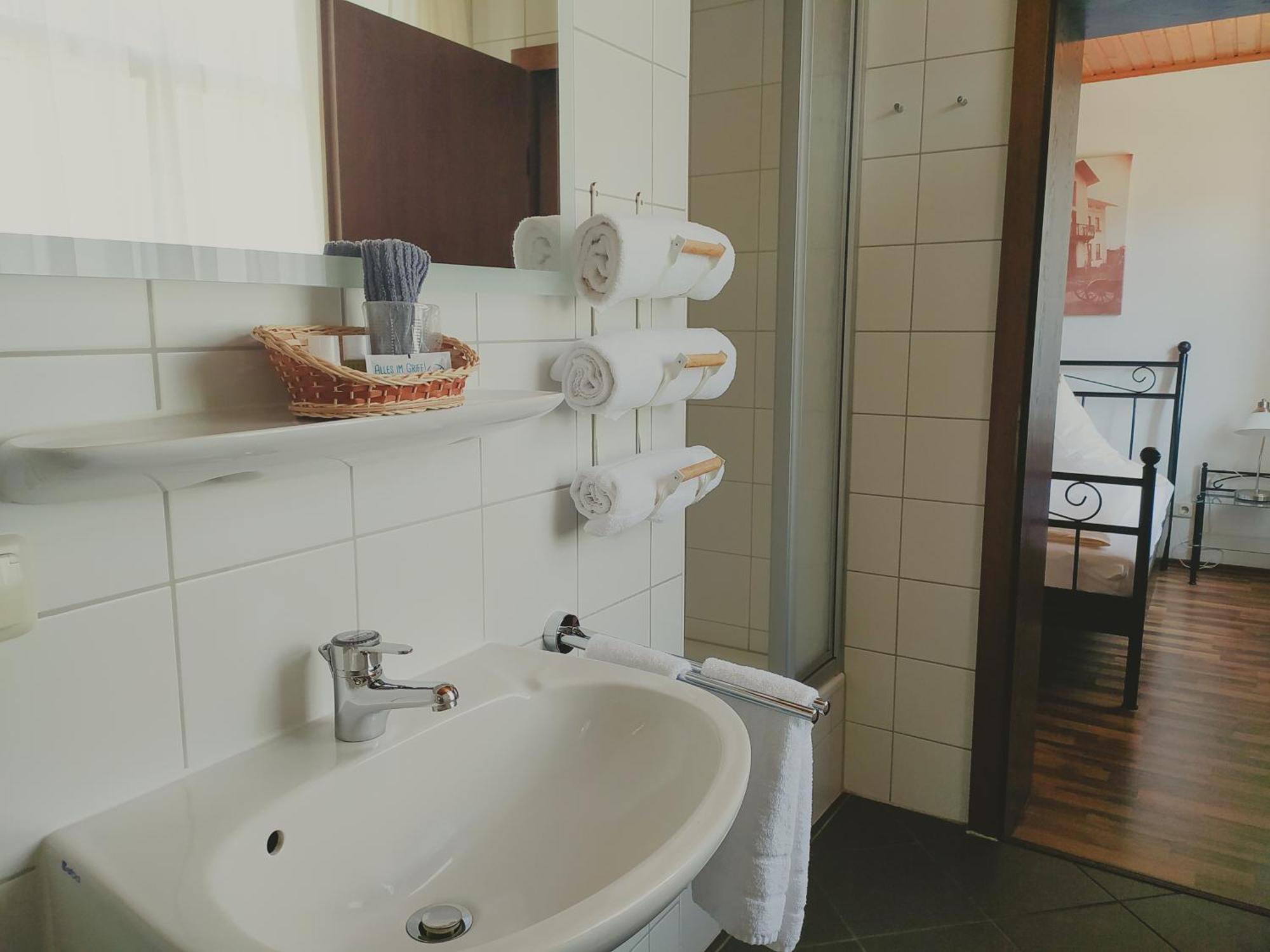 Dorfschaenke Deggendorf Hotel & Apartmenthaus & Biergarten, E-Bike-Verleih Kostenlos Номер фото