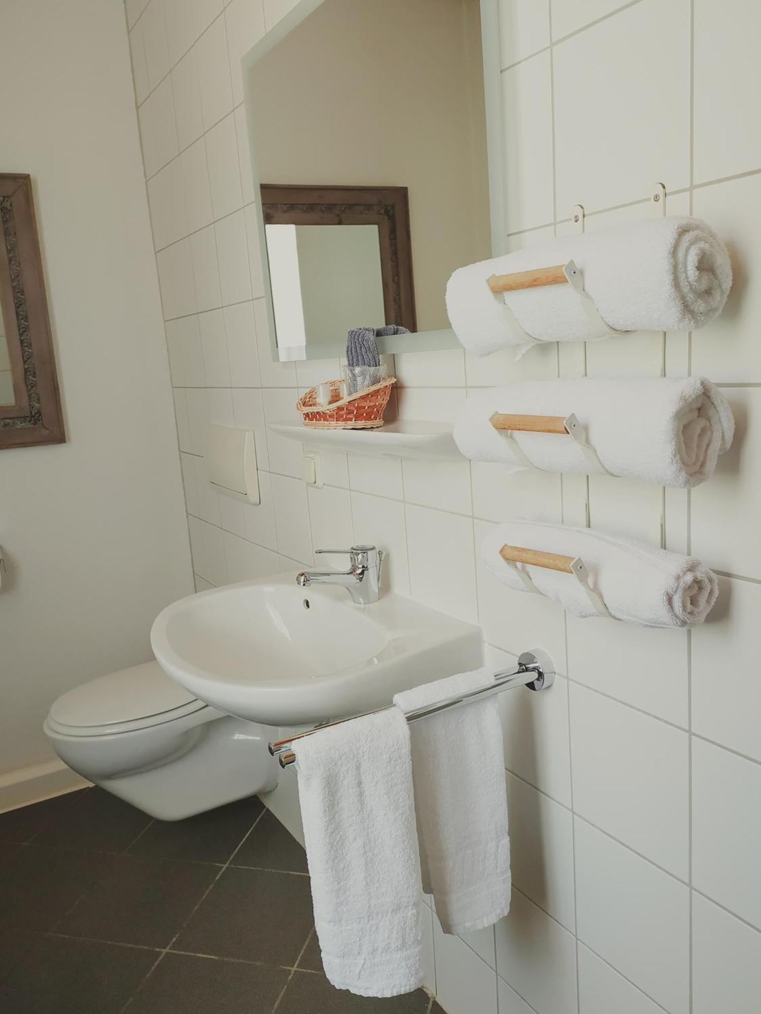 Dorfschaenke Deggendorf Hotel & Apartmenthaus & Biergarten, E-Bike-Verleih Kostenlos Номер фото